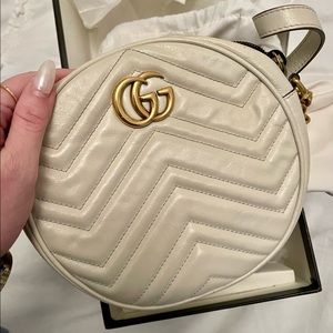 COPY - GG Marmont shoulder bag with a heart on the back